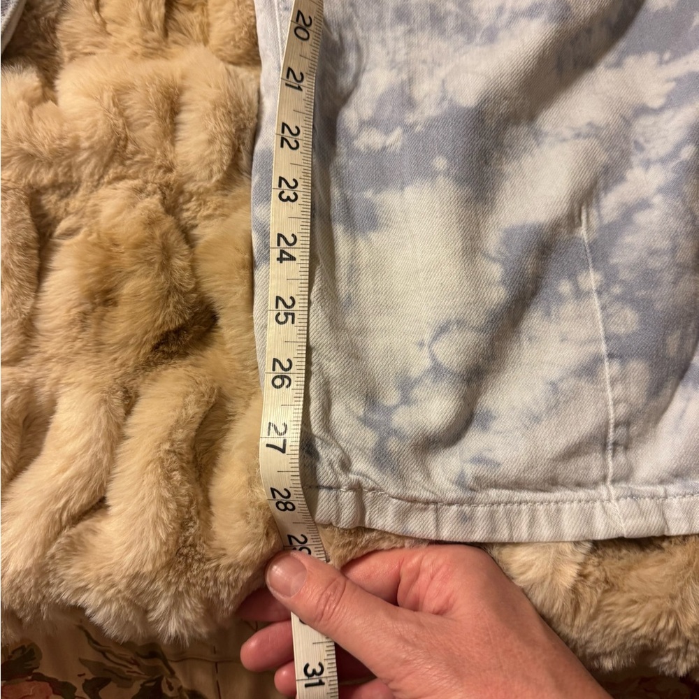 Pilcro and the Letterpress Blue and White Bleach Tye Dye Cropped Jeans - Picture 10 of 15